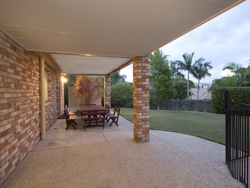83 McPherson Road, Sinnamon Park QLD 4073