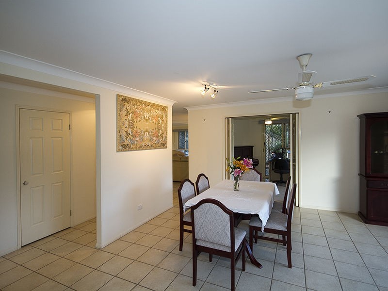 83 McPherson Road, Sinnamon Park QLD 4073