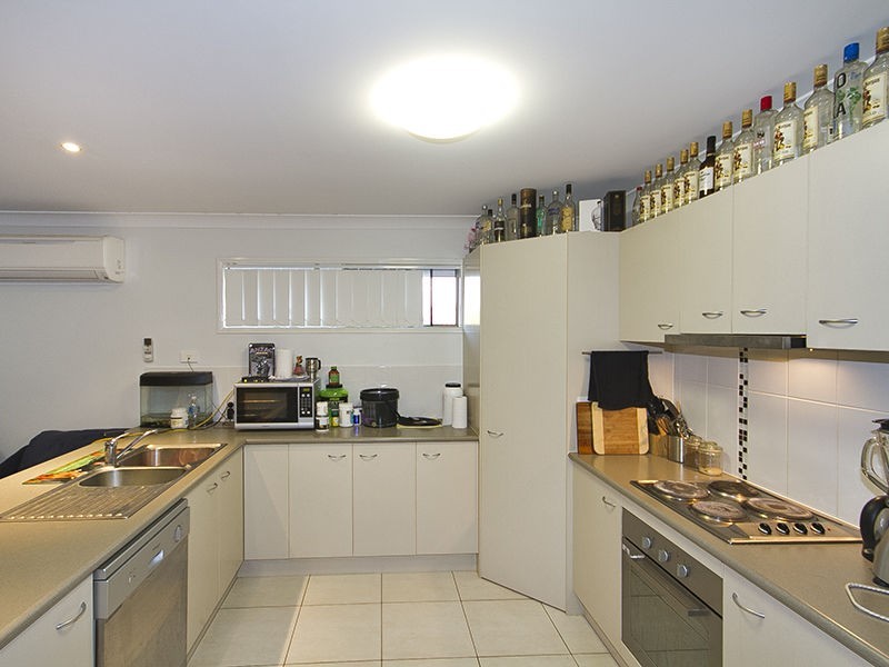 13 Clydesdale Place, Sumner QLD 4074