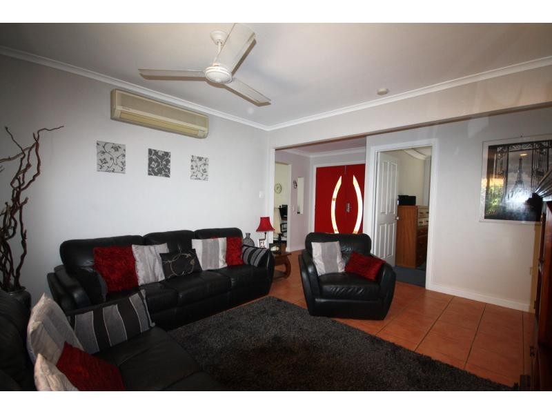 9 Jarup Street, Jindalee QLD 4074