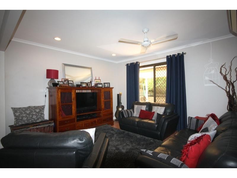 9 Jarup Street, Jindalee QLD 4074