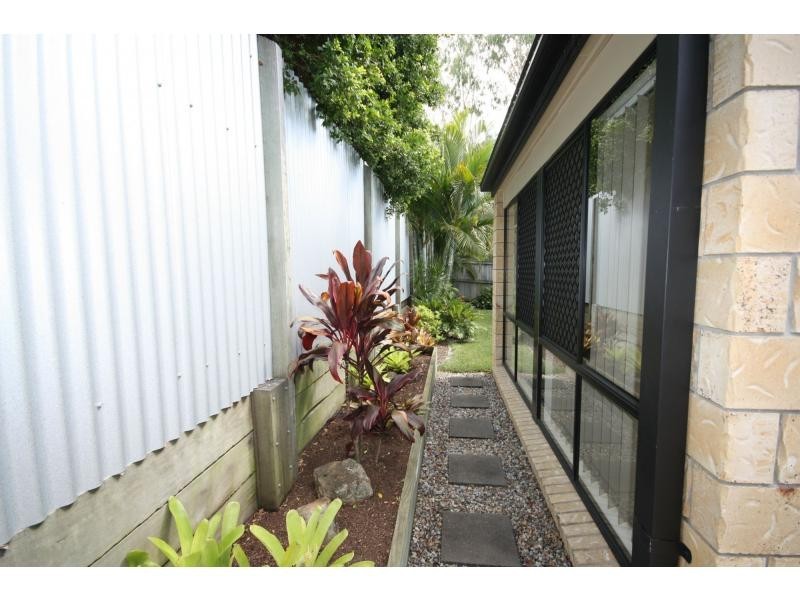 18 Parkside Place, Forest Lake QLD 4078