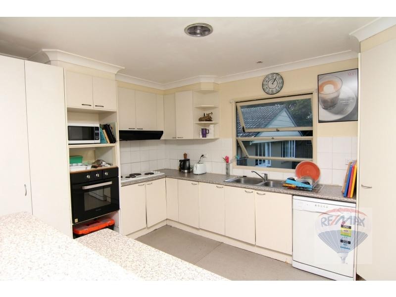 Jindalee QLD 4074