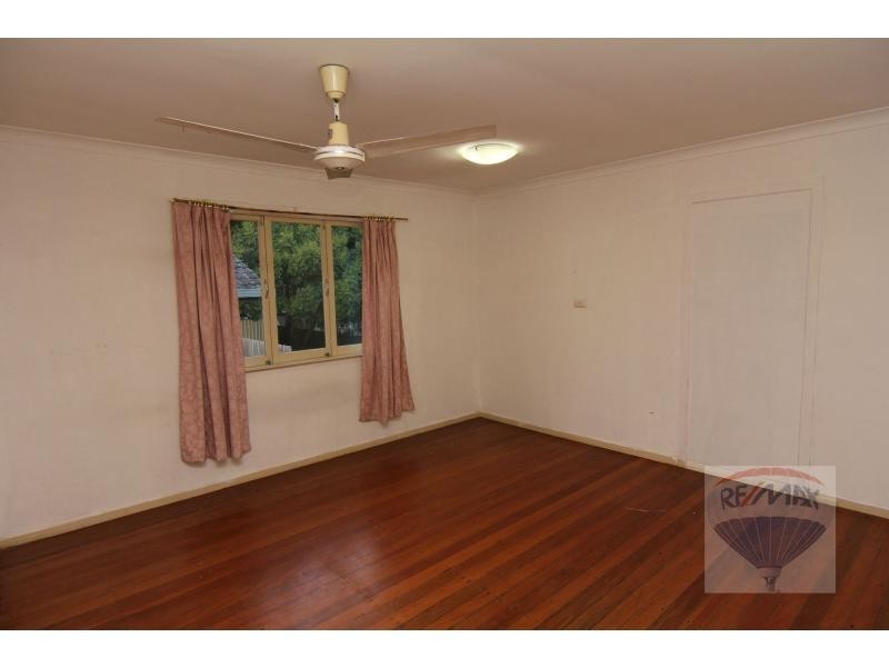 Jindalee QLD 4074