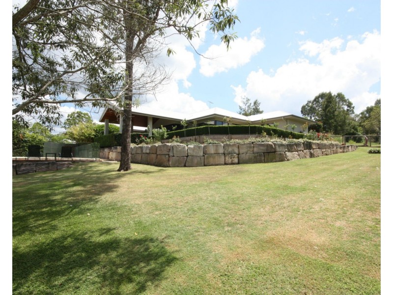 48 Triandra Place, Pullenvale QLD 4069