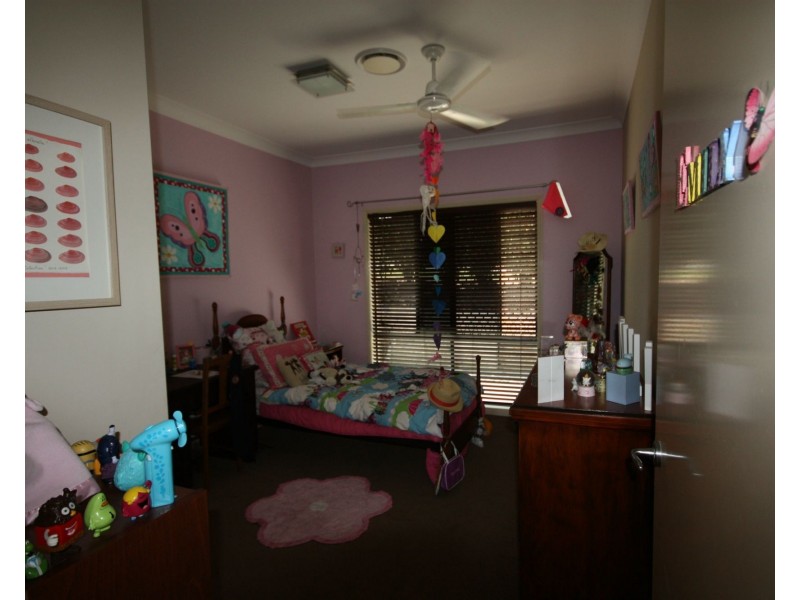 48 Triandra Place, Pullenvale QLD 4069