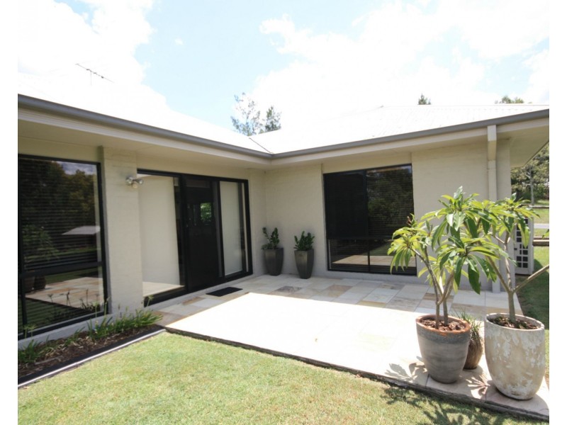 48 Triandra Place, Pullenvale QLD 4069