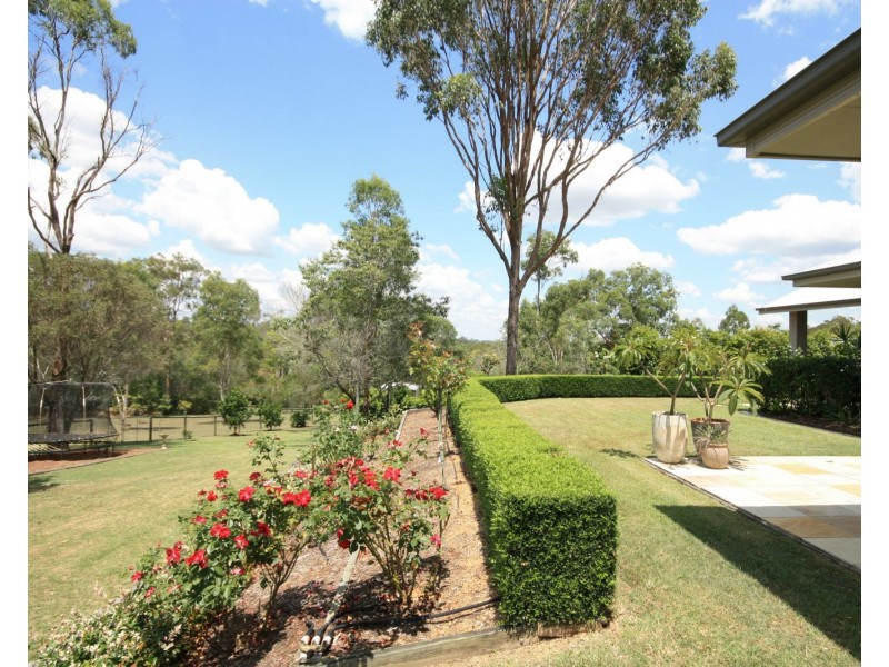 48 Triandra Place, Pullenvale QLD 4069