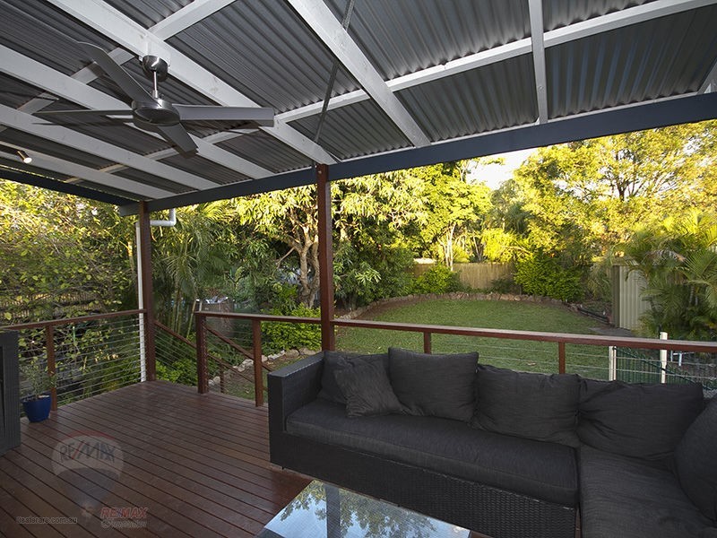 8 TYRRELL Road, Jamboree Heights QLD 4074