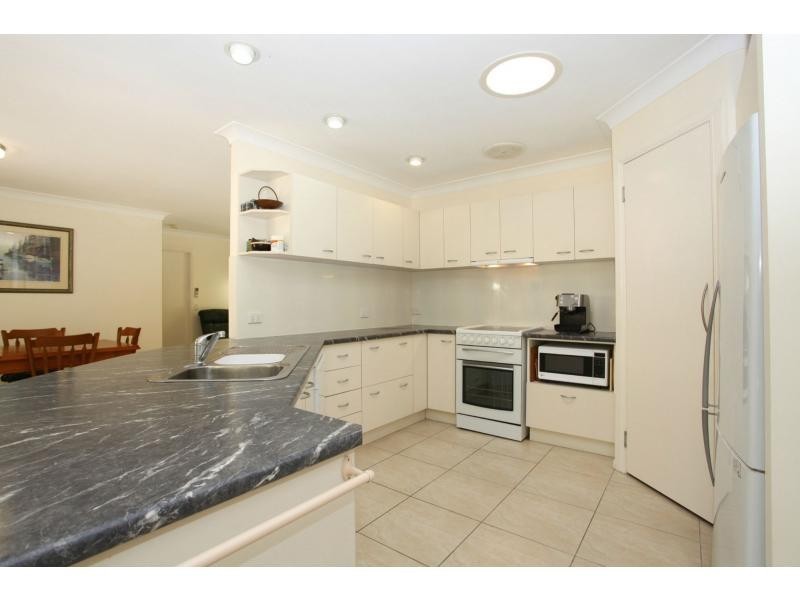 18 Sealark Cove, Karalee QLD 4306