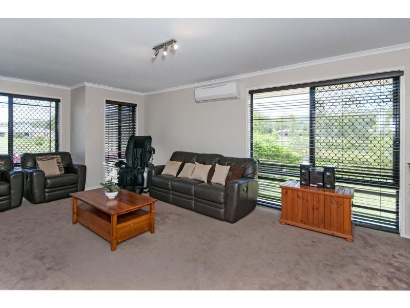 43 Diamantina Circuit, Karalee QLD 4306
