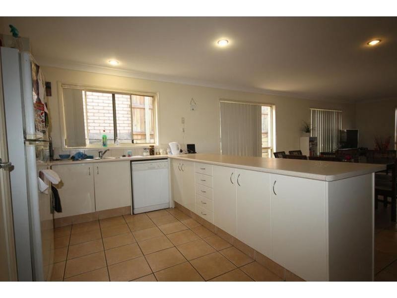 39 Vistula Cct Street, Springfield QLD 4300