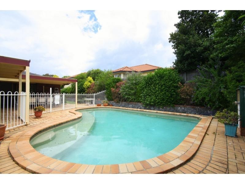 2 Callabonna Street, Westlake QLD 4074