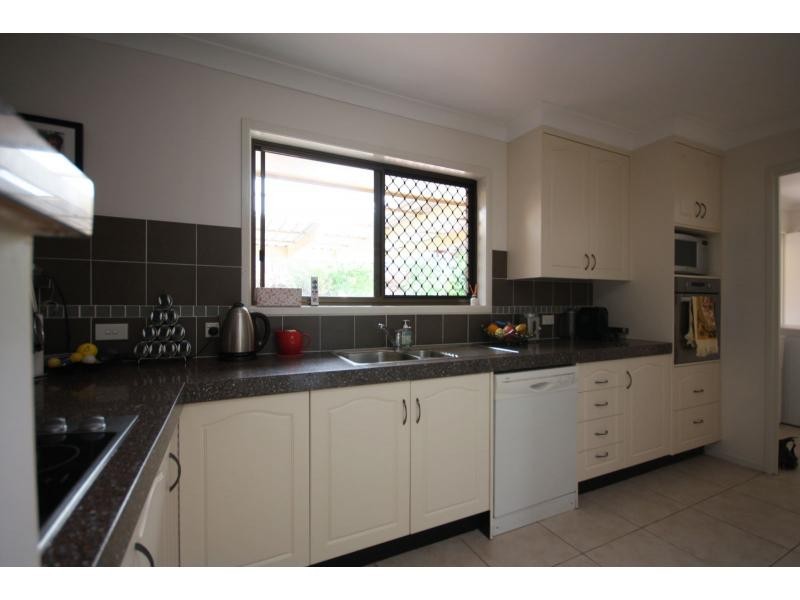 2 Callabonna Street, Westlake QLD 4074