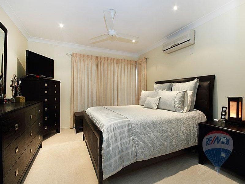 Sinnamon Park QLD 4073