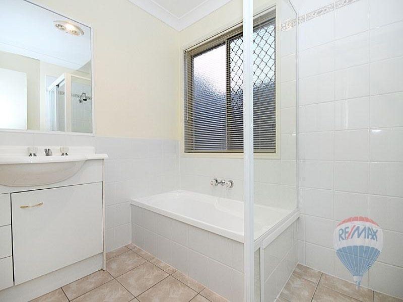 Sinnamon Park QLD 4073