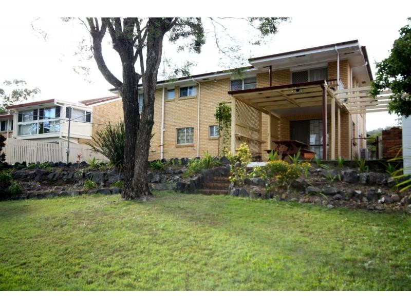 14 Crotty Street, Indooroopilly QLD 4068