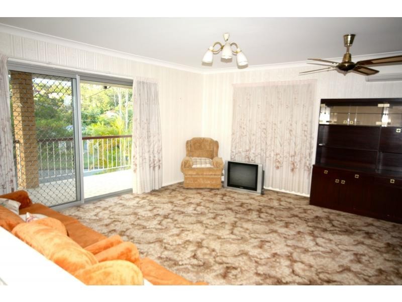 14 Crotty Street, Indooroopilly QLD 4068