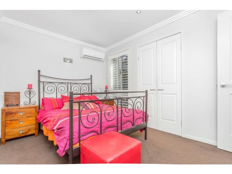 9 Tana Street, Westlake QLD 4074