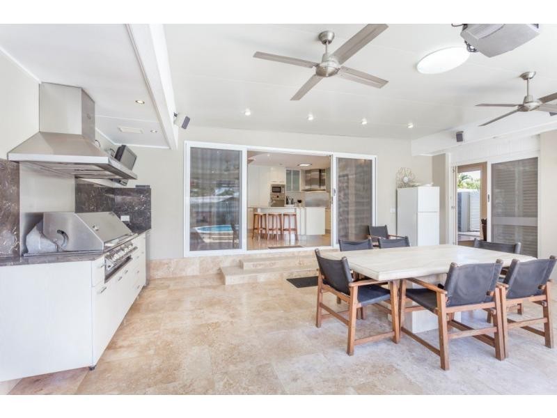 9 Tana Street, Westlake QLD 4074