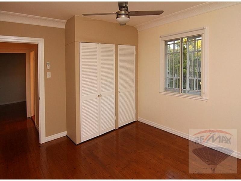 26 Darnley Street, Rocklea QLD 4106