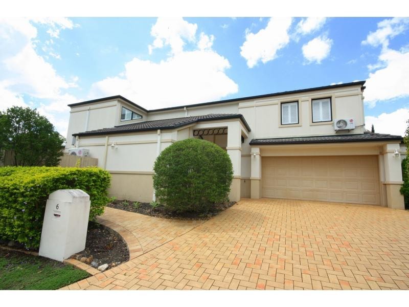 6 Frangipani Street, Westlake QLD 4074