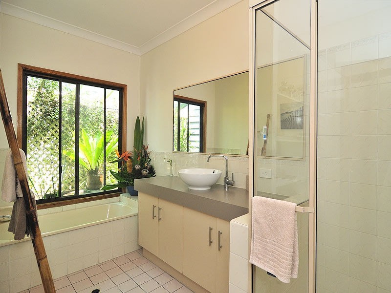 163 Lake Manchester Road, Mount Crosby QLD 4306