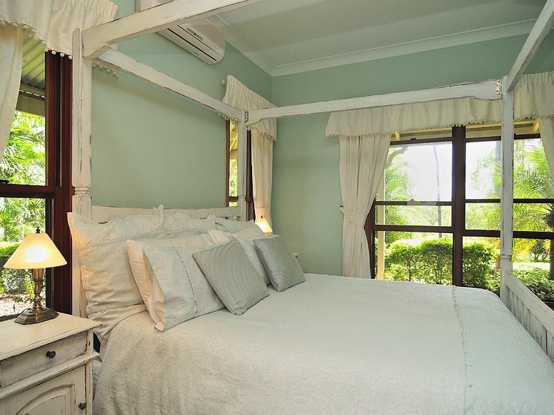 163 Lake Manchester Road, Mount Crosby QLD 4306