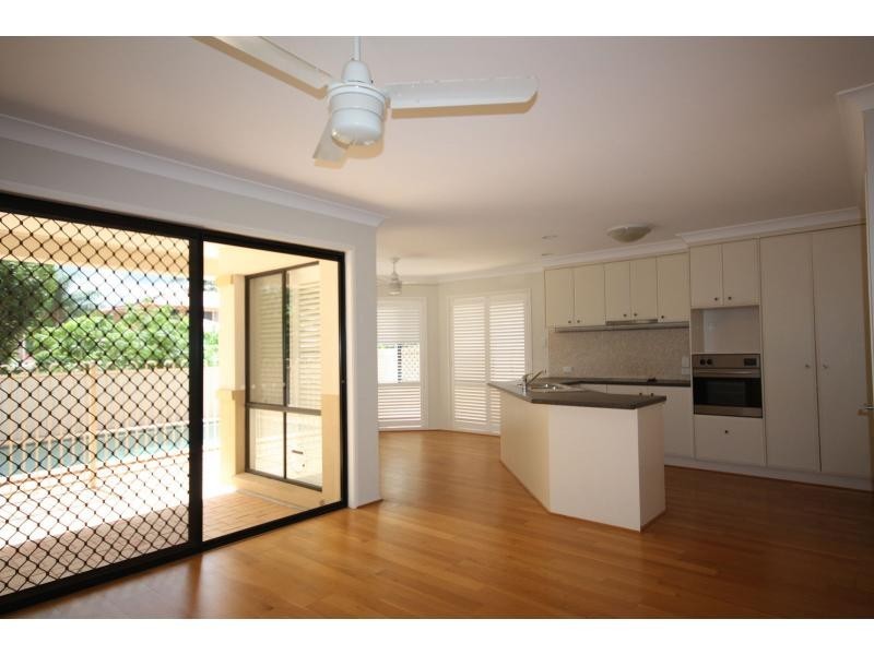 Westlake QLD 4074