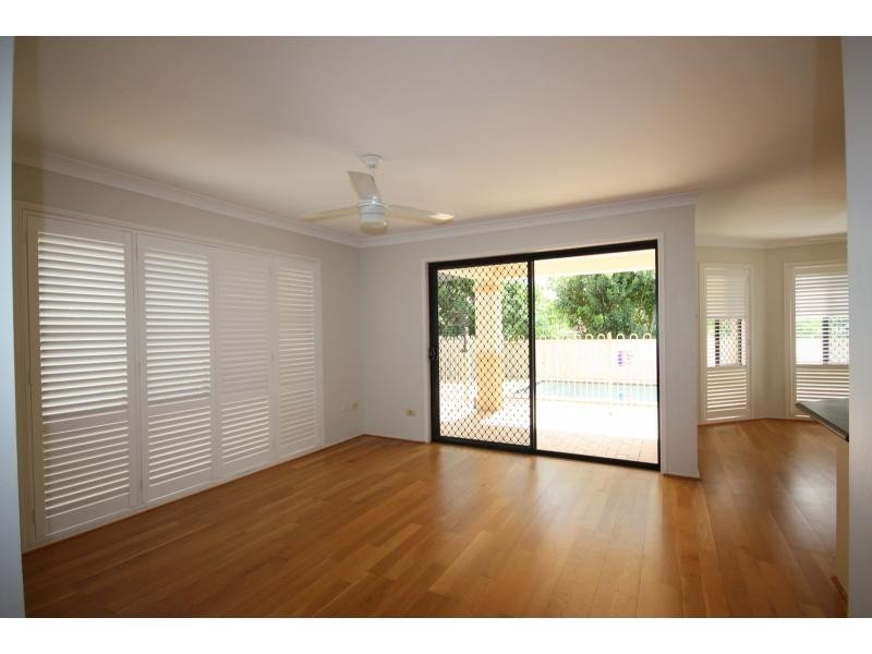 Westlake QLD 4074