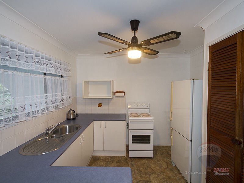 4 Molesworth Street, Seventeen Mile Rocks QLD 4073