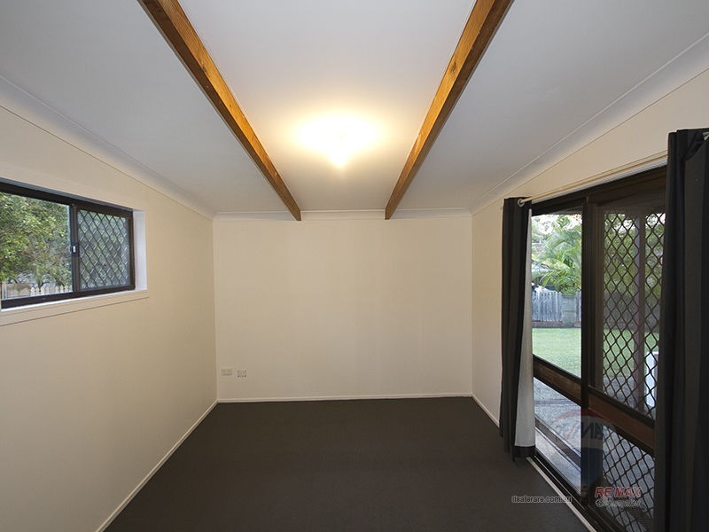 4 Molesworth Street, Seventeen Mile Rocks QLD 4073