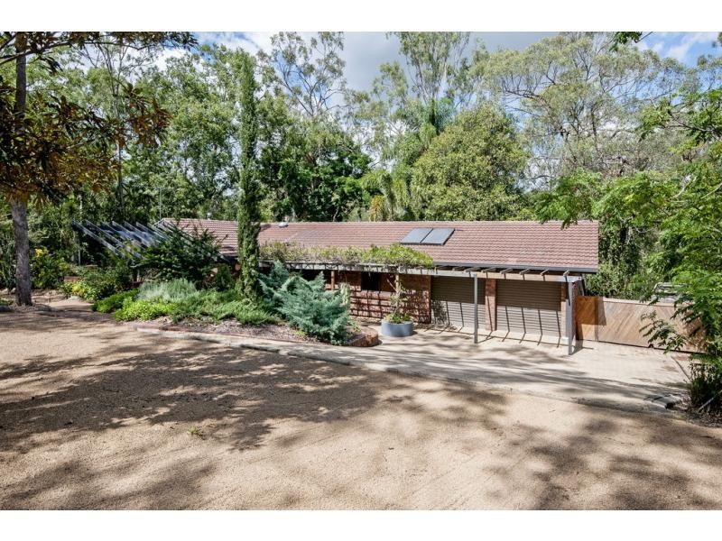 118 Arthur Summervilles Road, Karalee QLD 4306