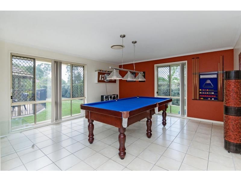 32 Hampstead Street, Forest Lake QLD 4078