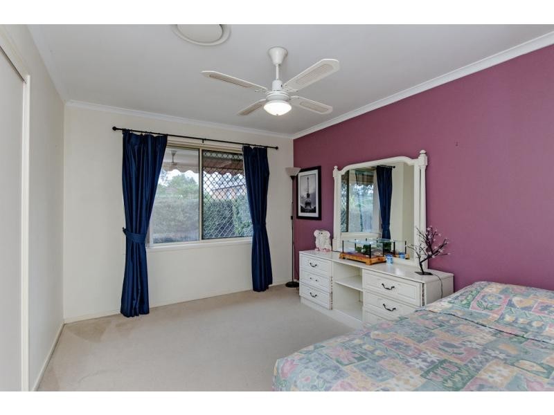 32 Hampstead Street, Forest Lake QLD 4078