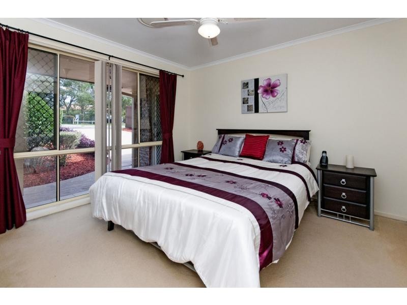 32 Hampstead Street, Forest Lake QLD 4078