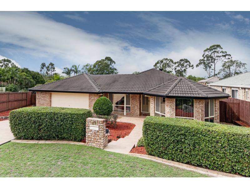 32 Hampstead Street, Forest Lake QLD 4078