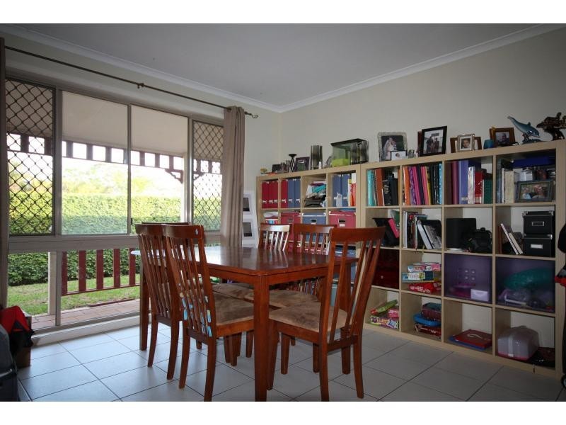 Sinnamon Park QLD 4073