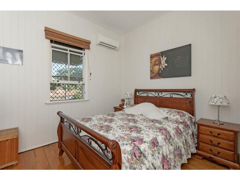 31 Currey Street, Brassall QLD 4305