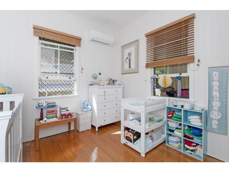31 Currey Street, Brassall QLD 4305