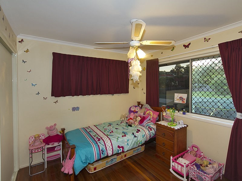 Jamboree Heights QLD 4074