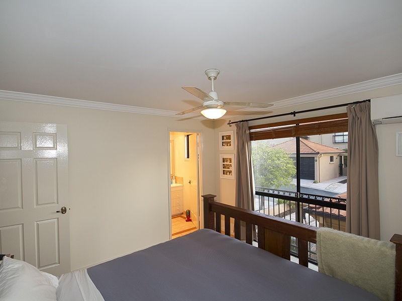 Sinnamon Park QLD 4073