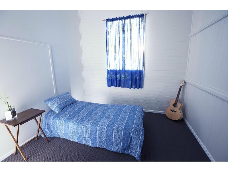 2 Telegraph Street, North Ipswich QLD 4305