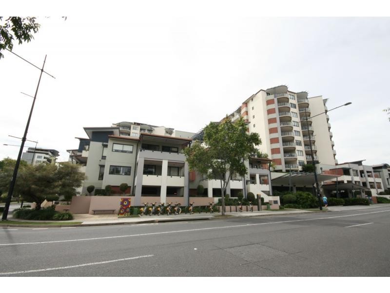 93/9 Sylvan Road, Toowong QLD 4066