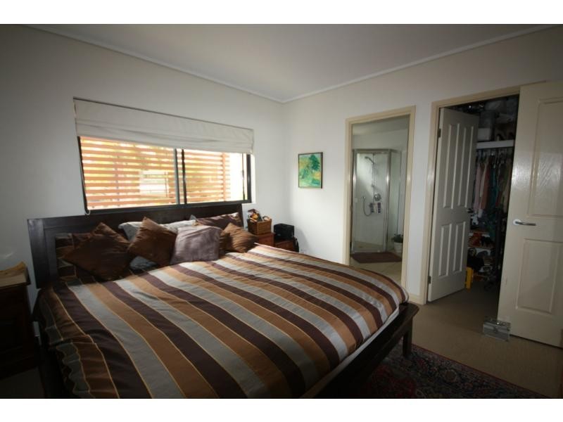 93/9 Sylvan Road, Toowong QLD 4066