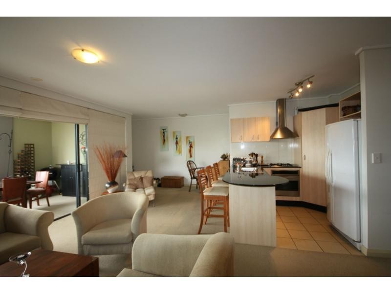 93/9 Sylvan Road, Toowong QLD 4066