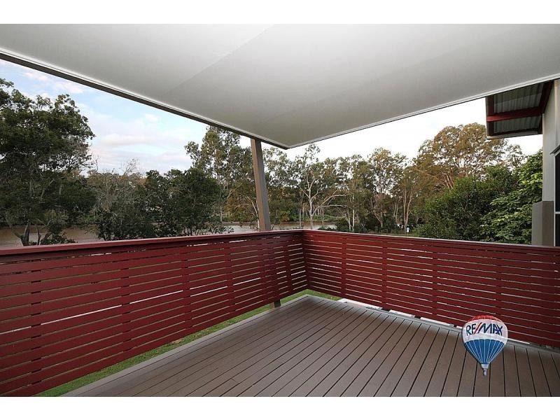 8/28 Amazons Place , Centenary Quays, Jindalee QLD 4074