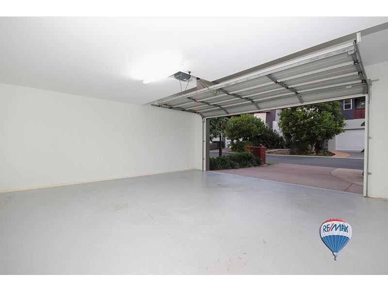8/28 Amazons Place , Centenary Quays, Jindalee QLD 4074
