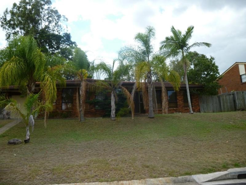 11 Zambesi Street, Riverhills, Riverhills QLD 4074