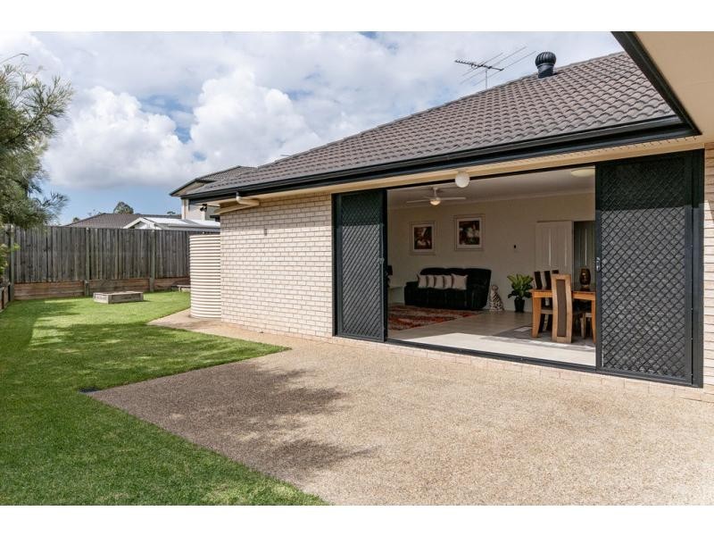 122 Beaufort Crescent, Moggill QLD 4070